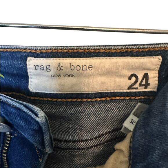 Rag & Bone Skinny Jeans – Women’s Size 24, Dark Wash, Raw Hem - Picture 3 of 4
